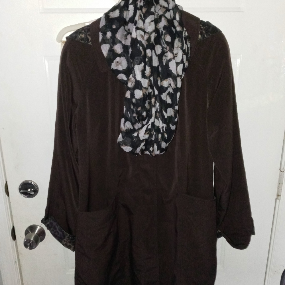 NWOT LIZ CLAIBORNE TRENCH COAT WITH INFINITY SCARF